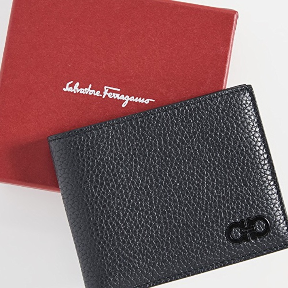 { Salvatore Ferragamo } Firenze Nero Calf Wallet - Picture 3 of 8